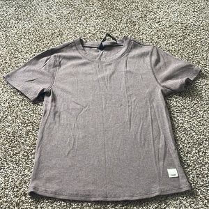 Brand new Vuori shirt